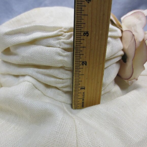 Vtg Cream Off-White Women\'s Summer Hat Linen Rouched Made in Hong Kong Flower M main image 8